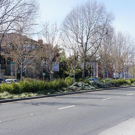 Budget Inn El Cerrito Luaran gambar