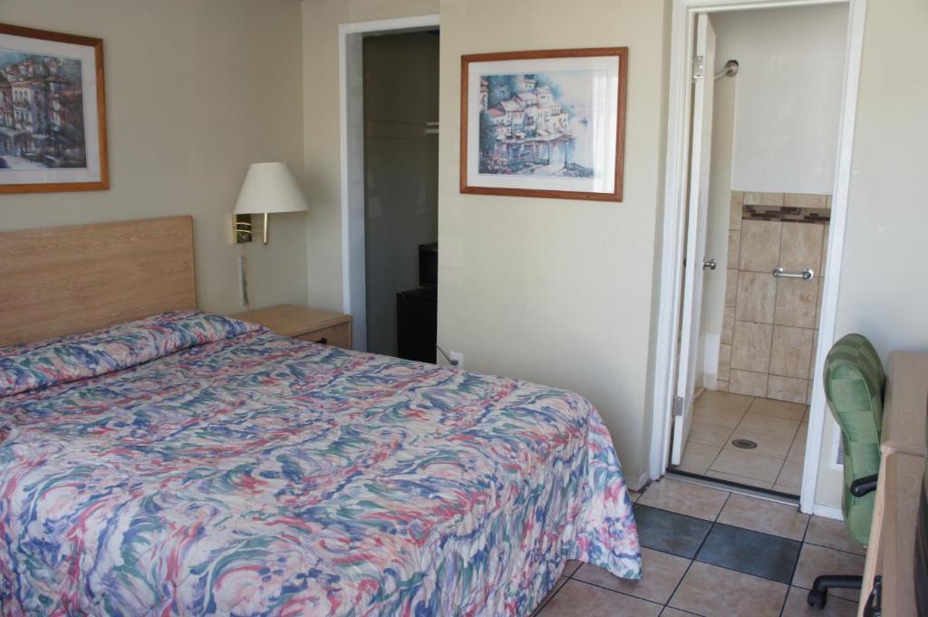 Budget Inn El Cerrito Bilik gambar