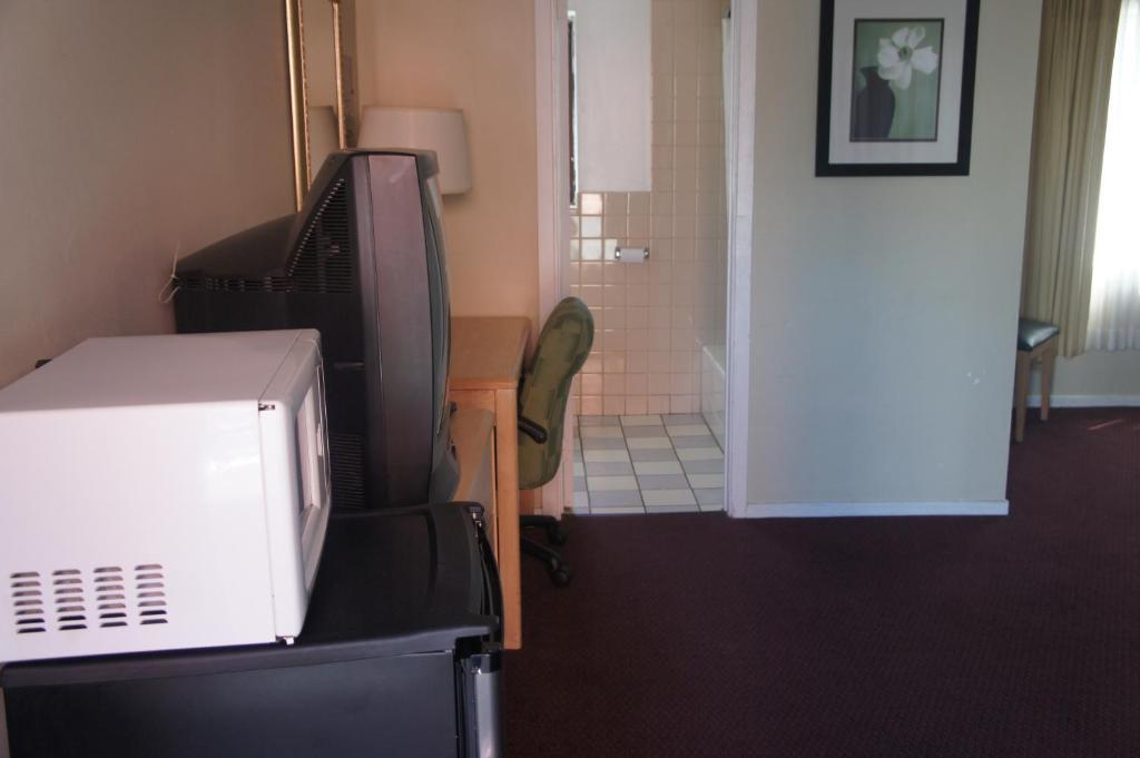 Budget Inn El Cerrito Bilik gambar